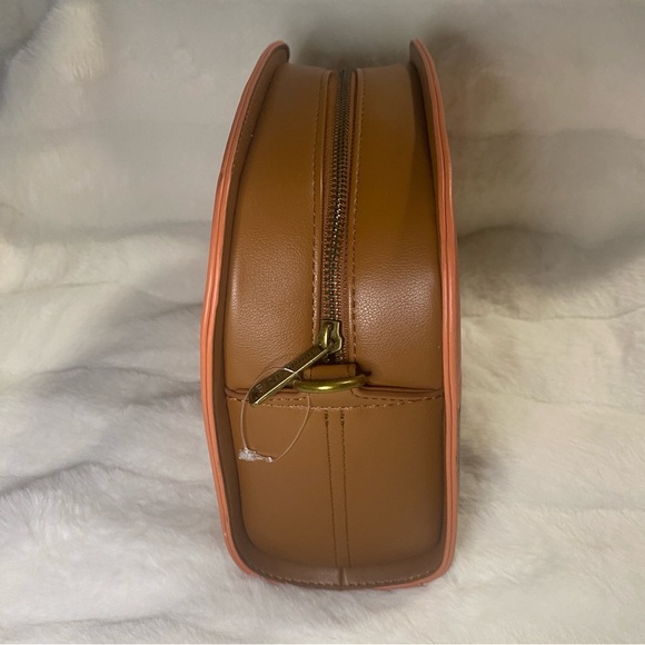 Excellent Condition Loungefly Star Wars The Mandalorian The Child Cradle Bag - Picture 10 of 11